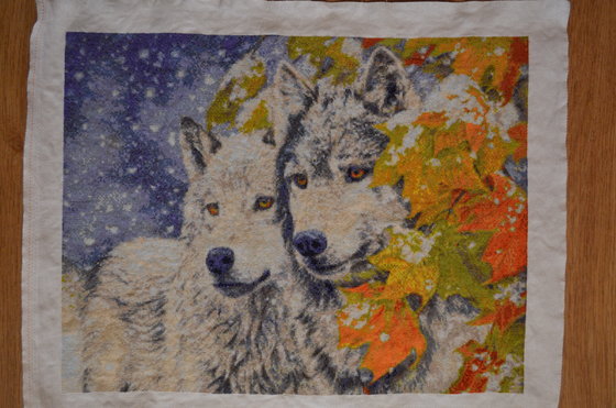 Работа «Волки первый снег»