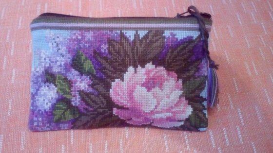 Работа «Косметичка»