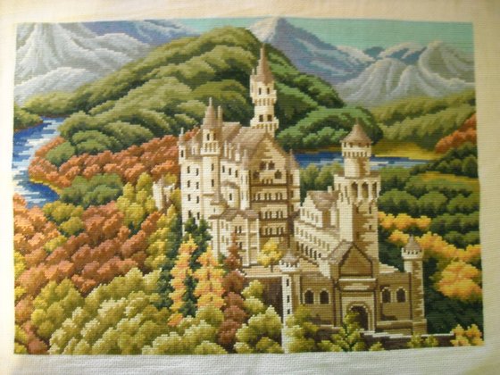 Работа «замок Нойшванштайн осенью»