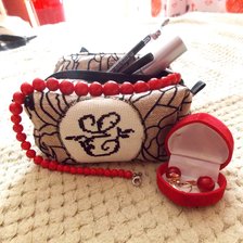 Работа «вышивка сумки»