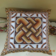 Работа «Подушка "Узел судьбы"»