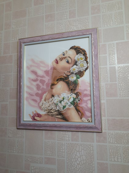 Работа «Дама с камелией.»