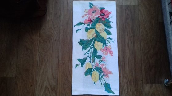 Работа «Лимоны в цветах»