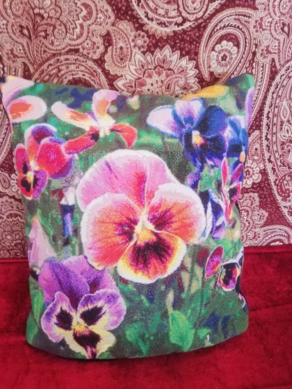 Работа «Подушка для Виолы»