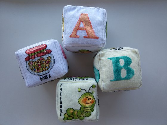 Работа «Кубический алфавит по авторской схеме»