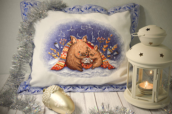 Работа «Подушечка "Кабанчики"»