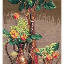 Работа «Розы в восточных вазах»