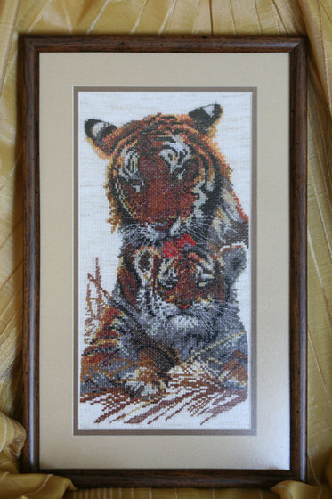 Работа «Тигрица с тигренком»