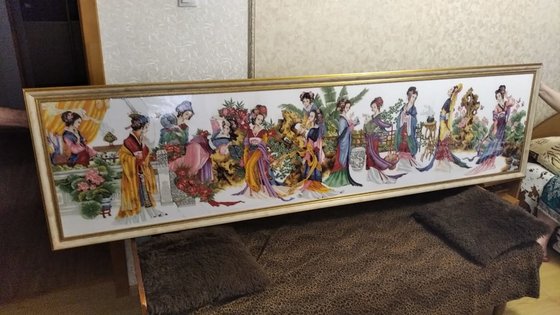 Работа «12 красавиц»