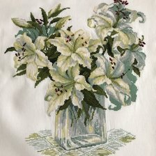 Работа «Белые лилии»