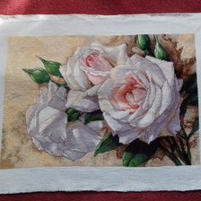 Работа «Розы. 154х224кр; 34х23,5см; Аида 16; ДМС 31, блэнд, бэк. Набор»