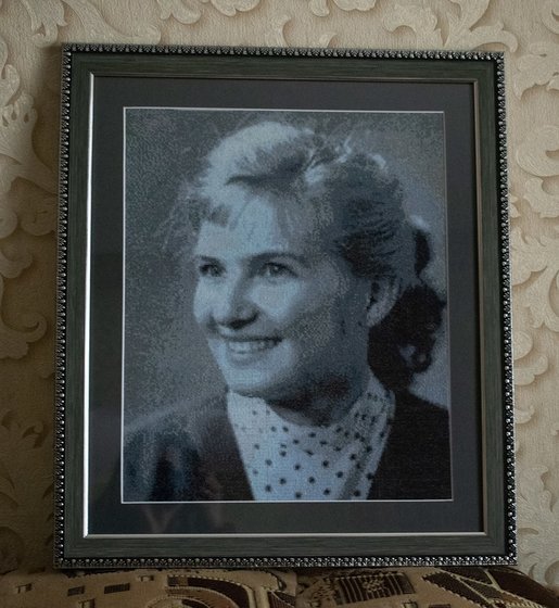 Работа «Портрет на память о маме»