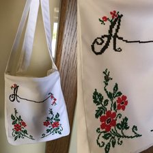 Работа «Летняя сумка из старой юбки.»