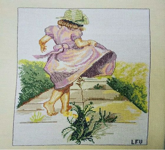 Работа «Niña paseando»