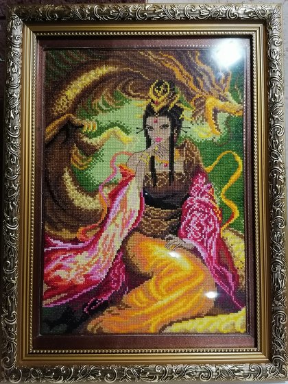 Работа «Девушка и дракон»