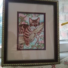 Работа «Котёнок на дереве (новое оформление)»