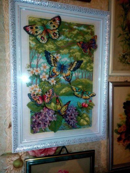 Работа «Бабочки в лесу(китайский набор)»
