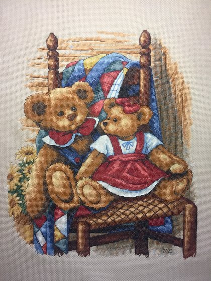 Работа «Мишки на одеяле»