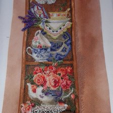 Работа «Винтажная полка»