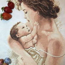 Работа «Материнство»