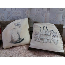 Работа «Подушки "Кошачье семейство"»