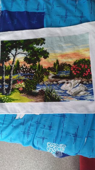 Работа «Пейзаж с лебедями.»