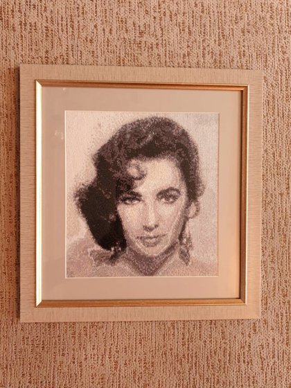 Работа «Элизабет Тейлор»