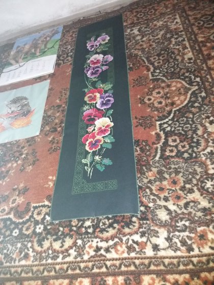 Работа «Анютины глазки, фирма Риолис»