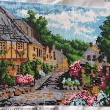 Работа «Цветущая улочка»