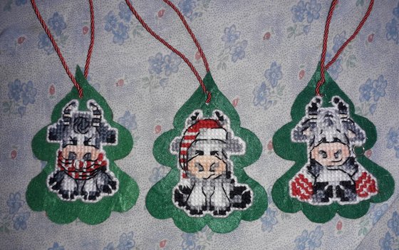 Работа «Новогодние бычки»