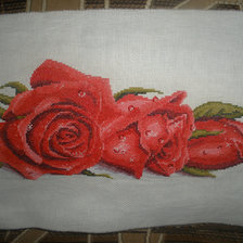 Работа «Розы в росе»