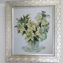 Работа «Белые лилии»