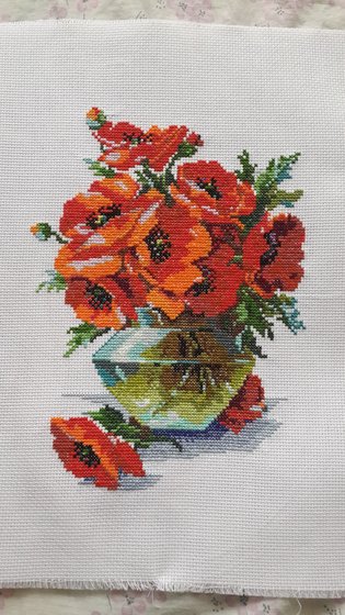 Работа «Красные маки»