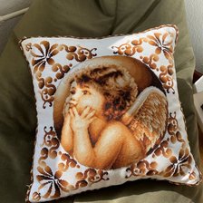 Работа «Подушка для дочки»