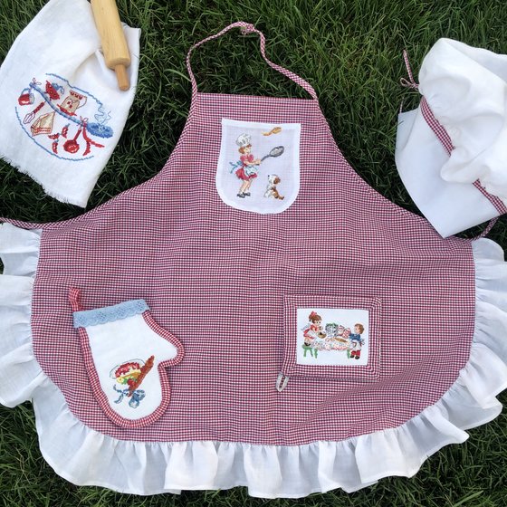 Работа «Детский набор«маленький поварёнок»»