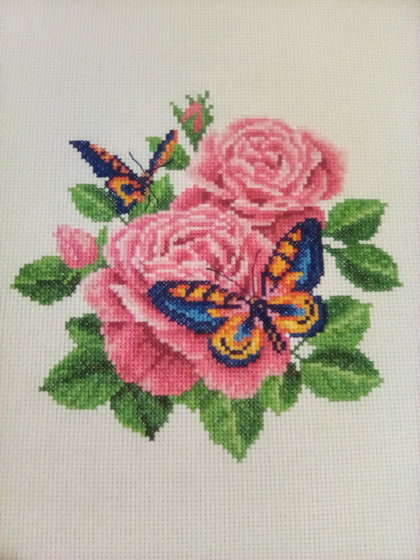 Работа «Бабочки и розы»