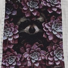 Работа «Енот в цветах»