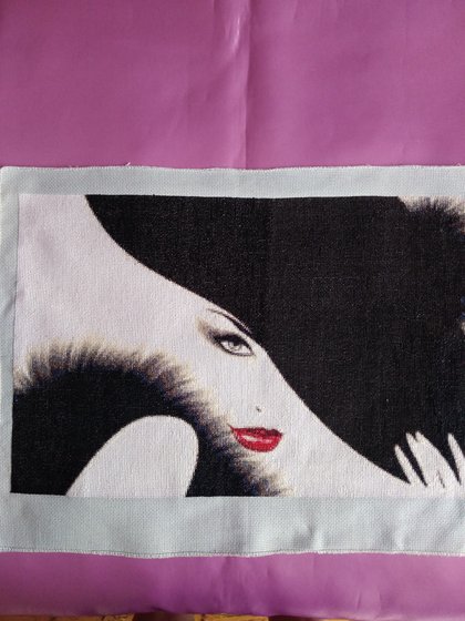 Работа «Девушка в шляпе»