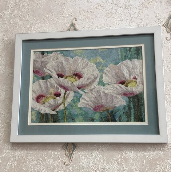 Работа «Белые маки»