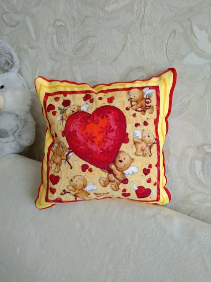 Работа «Подушка "Мишки"»