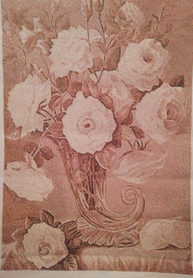 Работа «Розы в хрустальном роге»