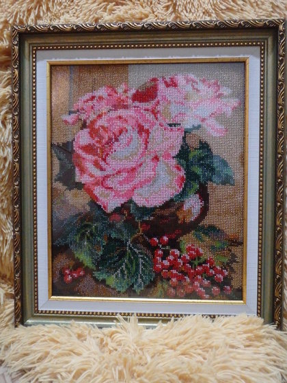 Работа «Розы, вышивка бисером (полная зашивка)»