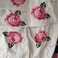 Работа «Скатерть с розами»