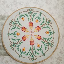 Работа «Крышка на 7 литровое ведерко.Тамбурный шов в одну нить»