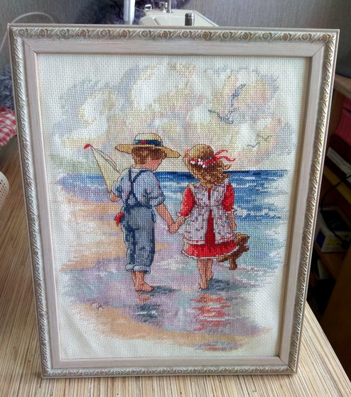 Работа «Мальчик с девочкой у моря»