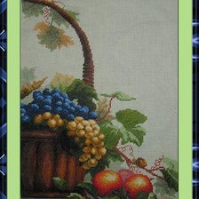 Работа «Корзина с виноградом»