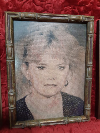 Работа «Подруга»