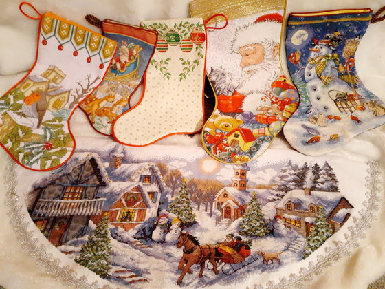 Работа «Новый год к нам мчится»