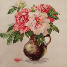 Работа «Пионы»