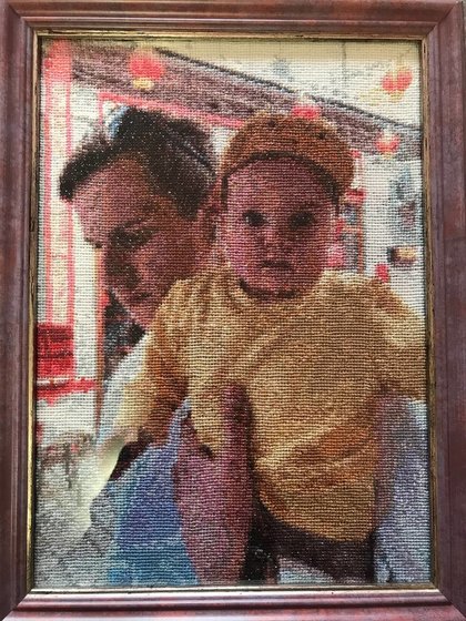 Работа «Мой сын с внучкой»